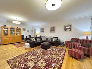 Photo 15- click for photo gallery